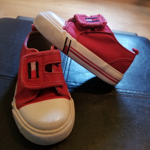 TOMMY HILFIGER Slip-on Sneakers (Size 6M=25cm) - Picture 6 of 16
